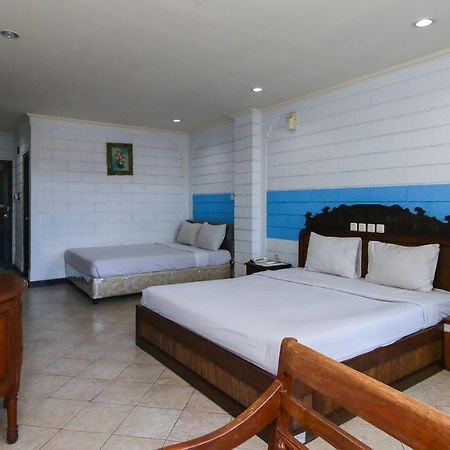 Vilarisi Hotel Legian Exteriör bild