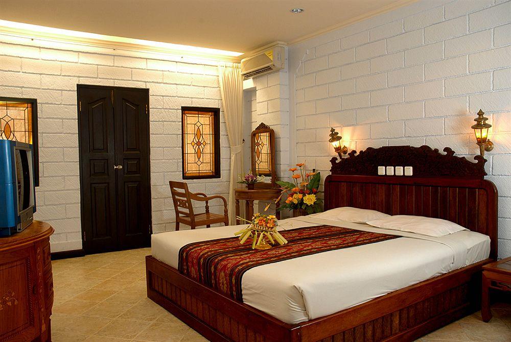 Vilarisi Hotel Legian Exteriör bild