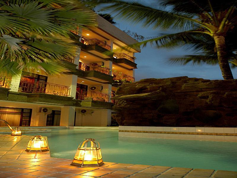 Vilarisi Hotel Legian Exteriör bild