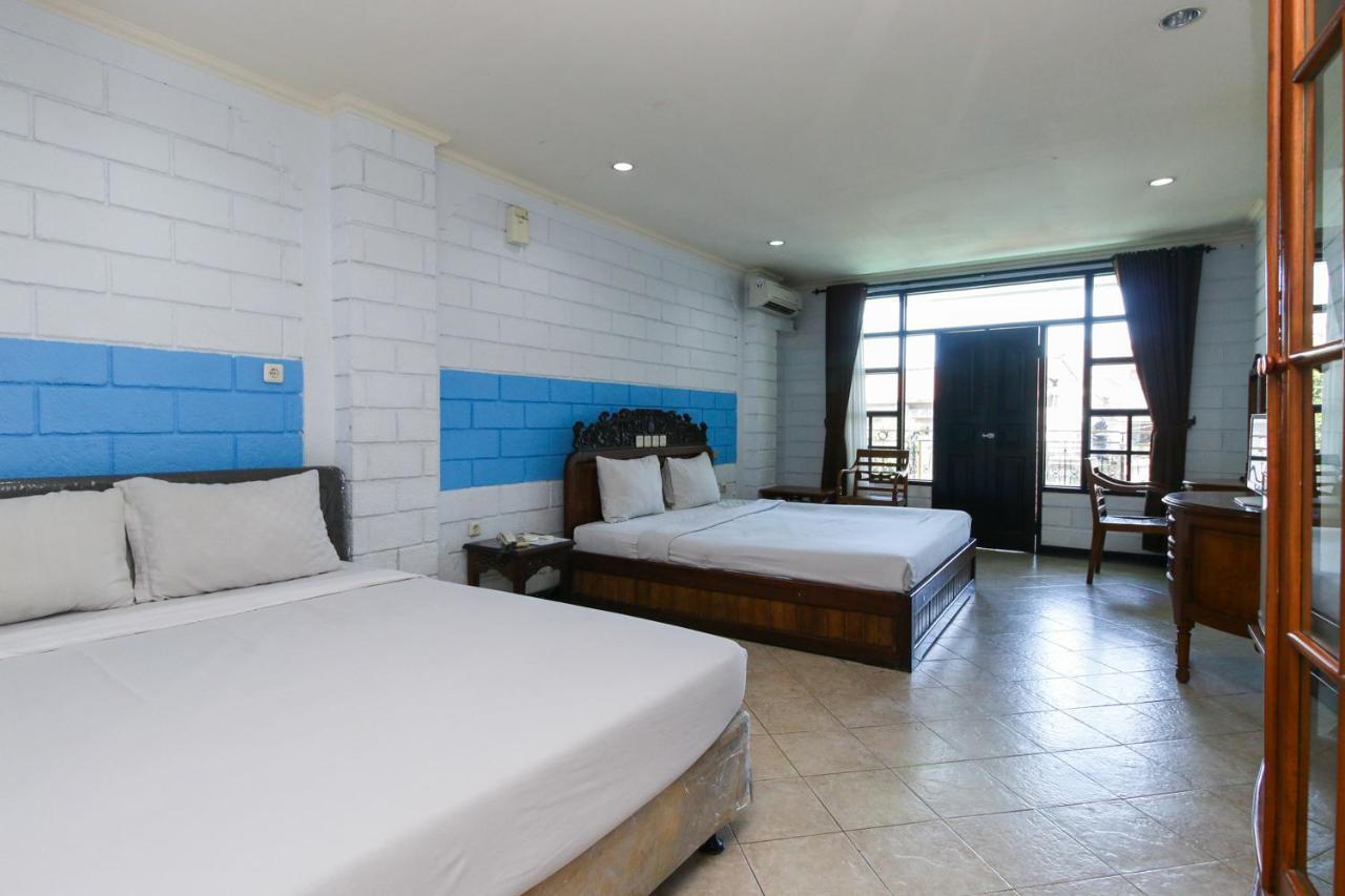 Vilarisi Hotel Legian Exteriör bild