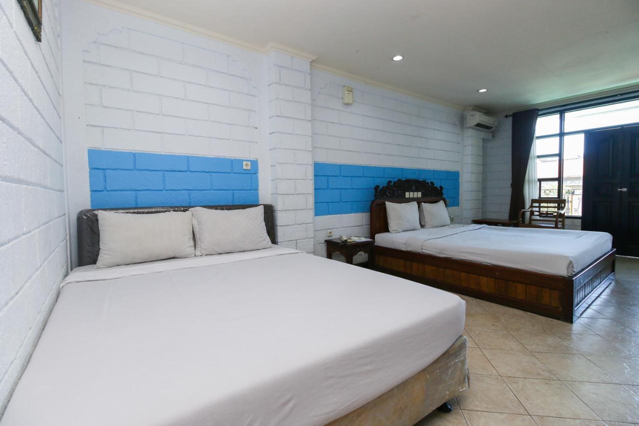 Vilarisi Hotel Legian Exteriör bild