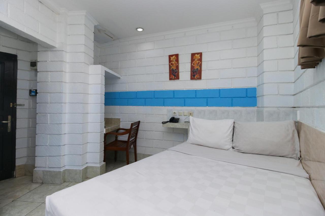 Vilarisi Hotel Legian Exteriör bild